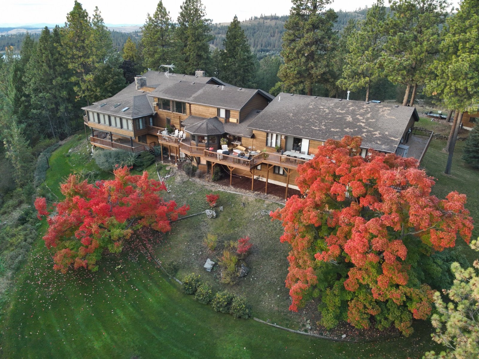 Eagle's Bluff estate in stunning autumn colors overlooking Flathead Lake